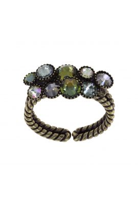 Gold Ring with Green Swarovski gemstones 